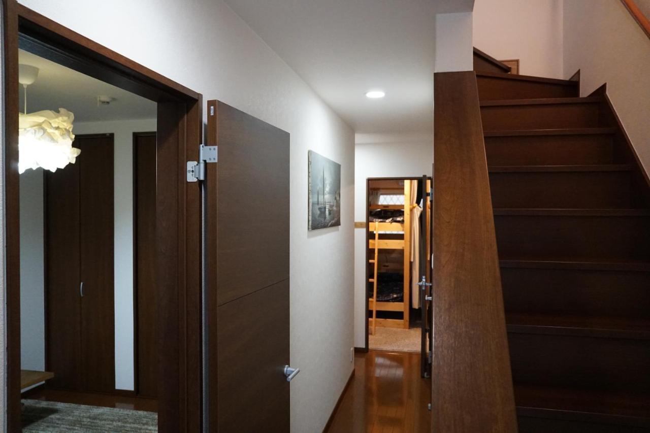 Auberge Du Tanuki Noir Maison D'Hotes Осака Екстер'єр фото
